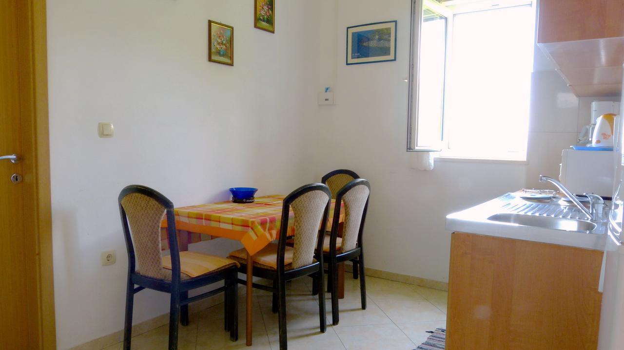 אומיס Beach Front Apartments Balica Rat מראה חיצוני תמונה
