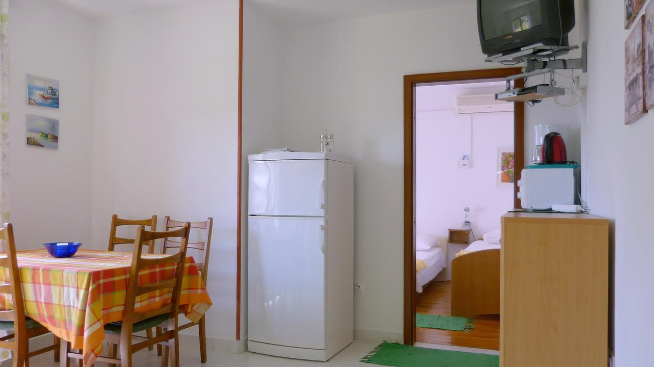 אומיס Beach Front Apartments Balica Rat מראה חיצוני תמונה